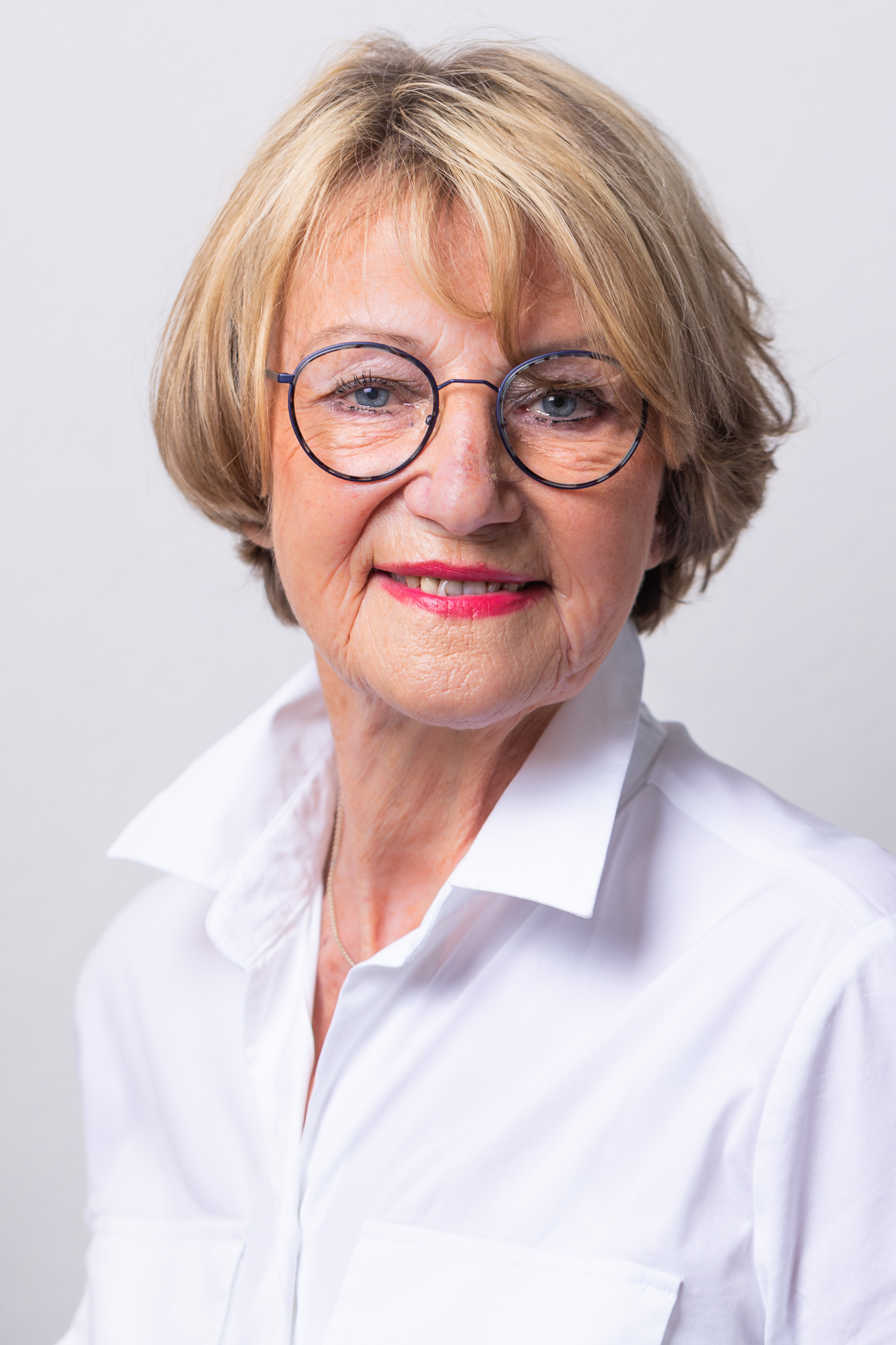 Erika Fischer – Das Bett